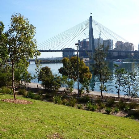 Spacious 3-Bed Townhouse In Stylish Balmain 悉尼 外观 照片