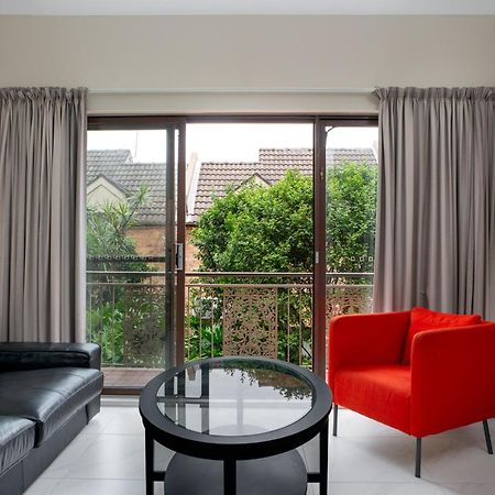 Spacious 3-Bed Townhouse In Stylish Balmain 悉尼 外观 照片